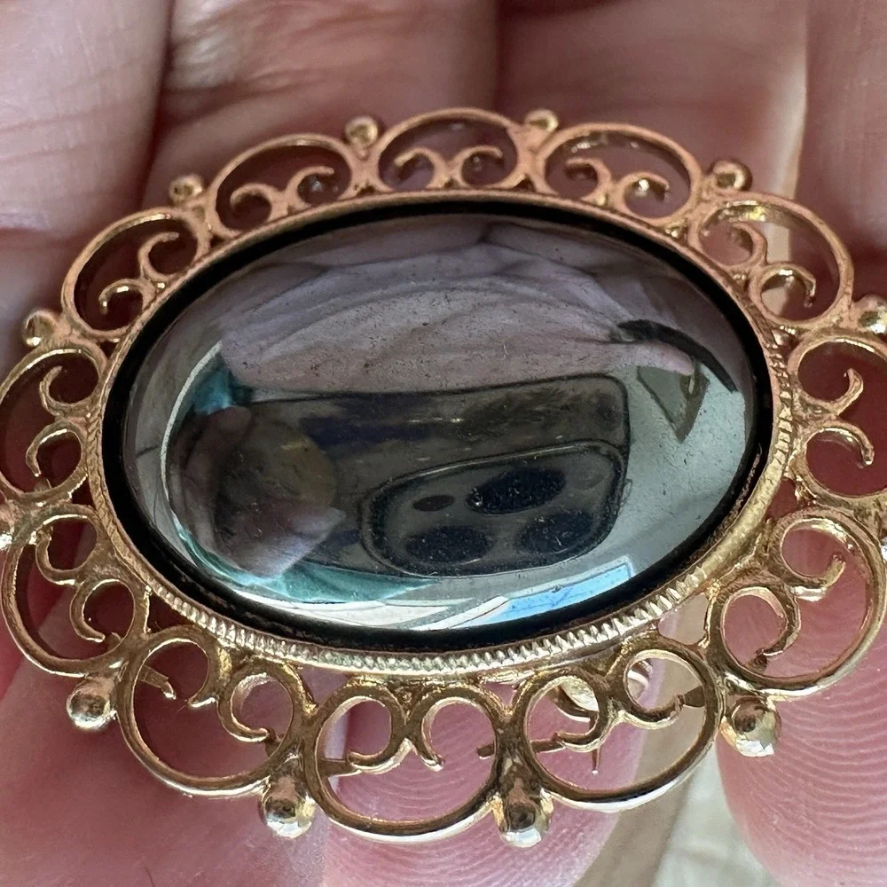 Artisan Crafted this vintage